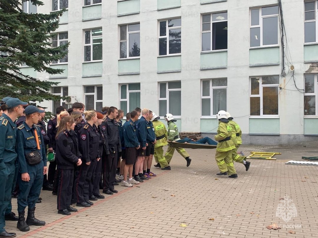 Тренировка  по эвакуации персонала и обучающихся прошла в Клину